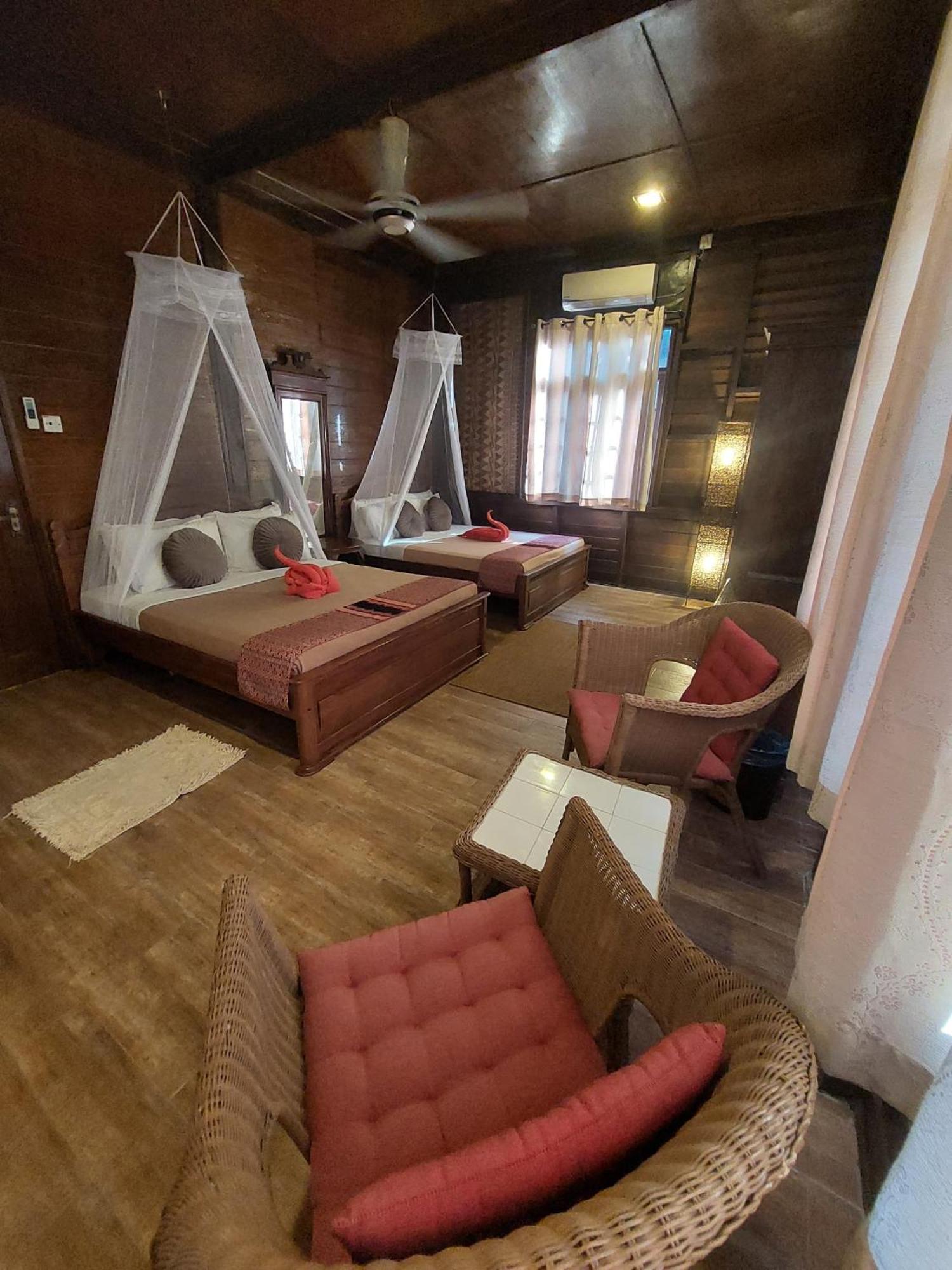 Ombak Dive Resort Perhentian Island Pulau Perhentian Kecil Экстерьер фото